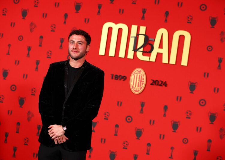 Davide Calabria AC Milan ميلان كالابريا