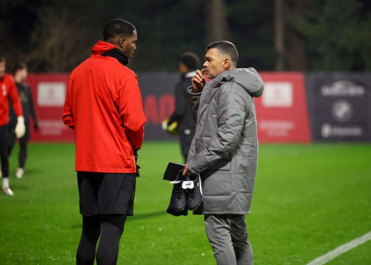 Mike Maignan Sergio Conceicao AC Milan ميلان كونسيساو مينيون