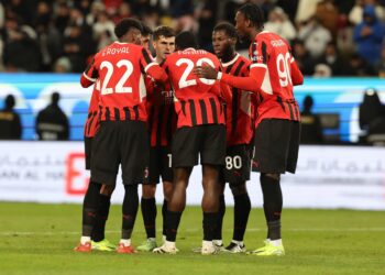 AC Milan players celebrate ميلان