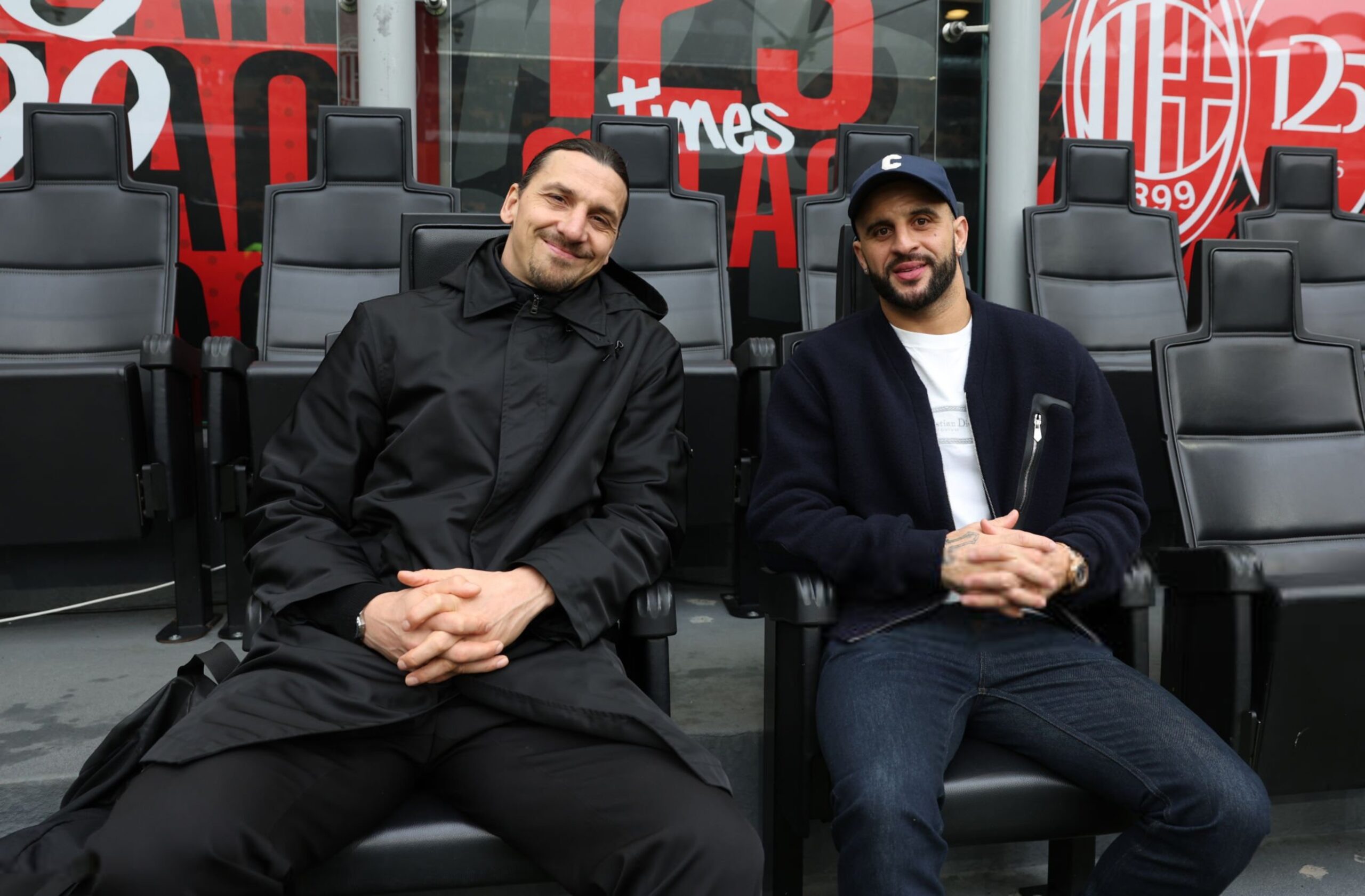 Zlatan Ibrahimovic Kyle Walker AC Milan ميلان إبراهيموفيتش ووكر