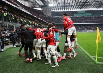 AC Milan players celebrating ميلان