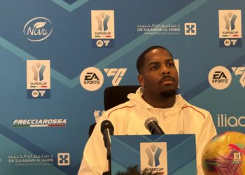 Mike Maignan AC Milan ميلان مينيون
