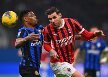 Theo Hernandez AC Milan Denzel Dumfries Inter ثيو دومفريس ميلان إنتر