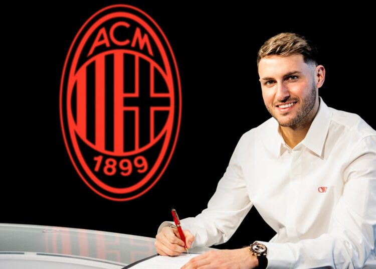 Santiago Gimenez ميلان خيمينيز
