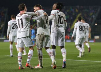 Christian Pulisic Santiago Gimenez Rafael Leao Milan ميلان لياو خيمينيز بوليسيك