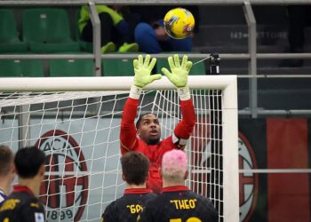 Mike Maignan AC Milan ميلان مينيون