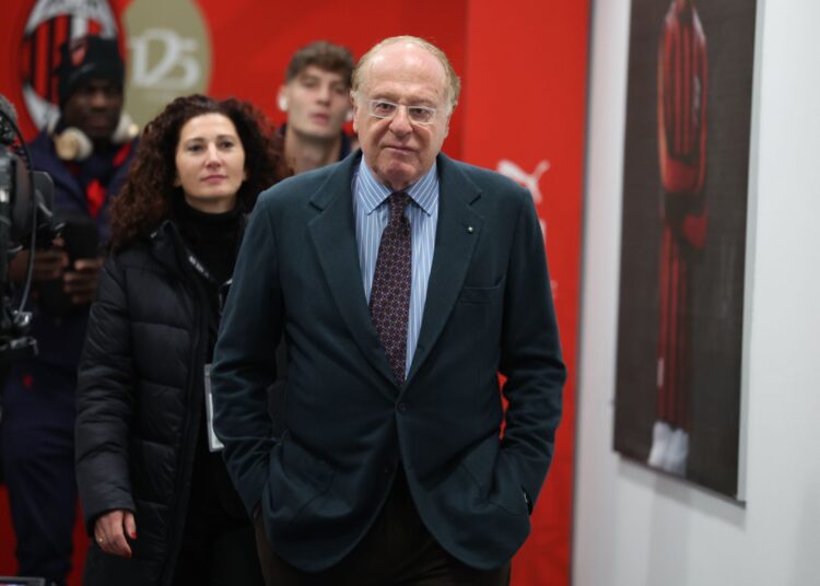 Paolo Scaroni AC Milan ميلان سكاروني ميلان