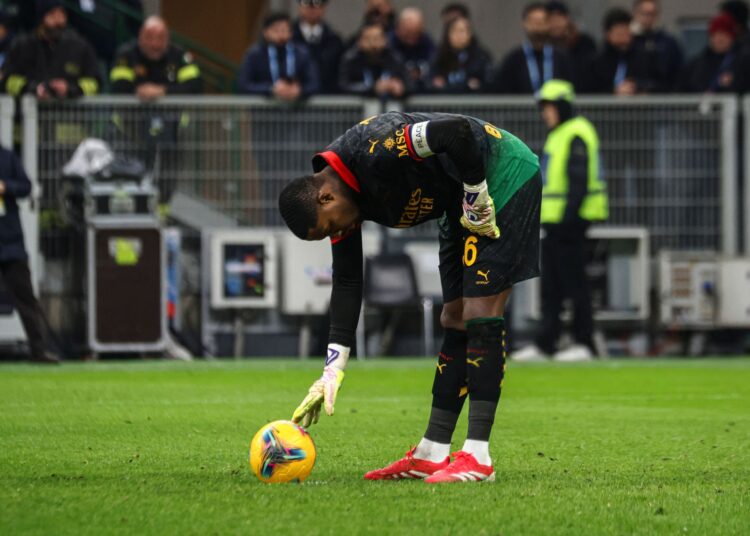 Mike Maignan AC Milan ميلان مينيون