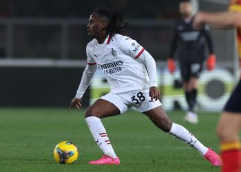 Warren Bondo Milan بوندو ميلان