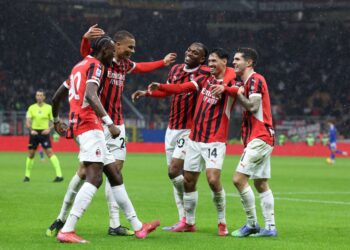 AC Milan players celebrate ميلان