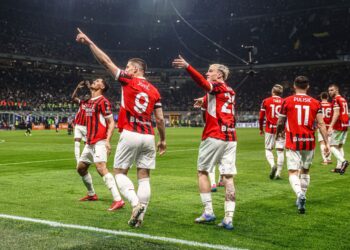 Luka Jovic celebrates يوفيتش ميلان AC Milan