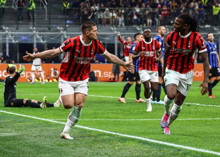 Luka Jovic Rafael Leao AC Milan ميلان يوفيتش لياو