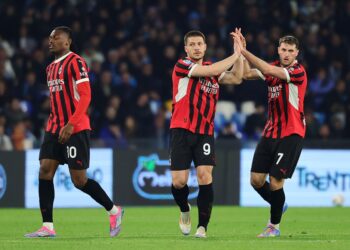 Santiago Gimenez Luka Jovic AC Milan ميلان يوفيتش سانتياغو خيمينيز