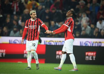 Rafael Leao Theo Hernandez AC Milan ميلان ثيو لياو