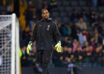 Mike Maignan AC Milan ميلان مينيون