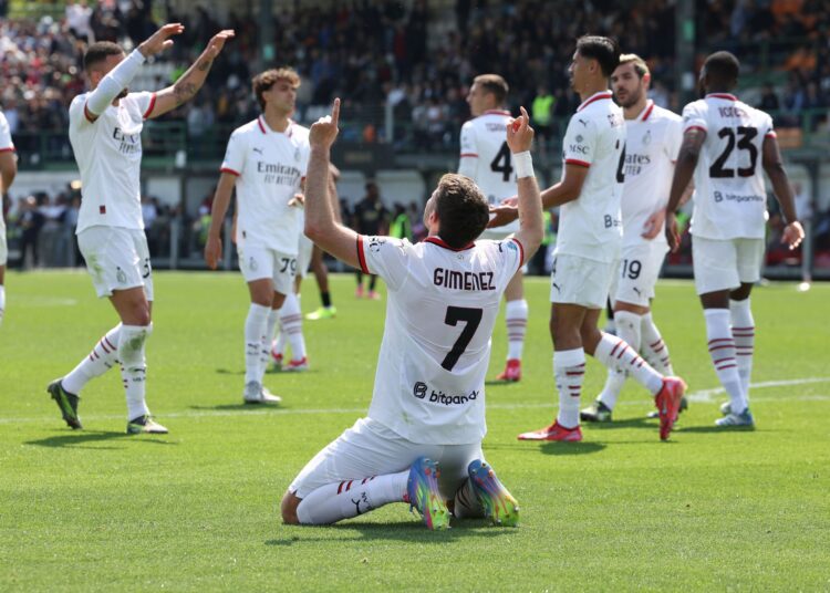 Santiago Gimenez AC Milan ميلان سانتياغو خيمينيز