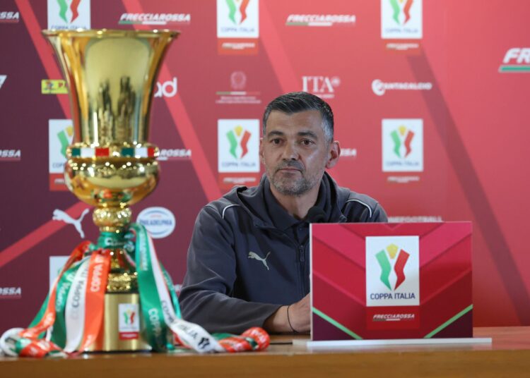 Sergio Conceicao of AC Milan ميلان كونسيساو