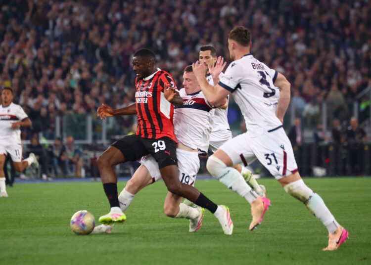 Milan lose Coppa Italia final 0-1 vs Bologna and the fans voice their anger