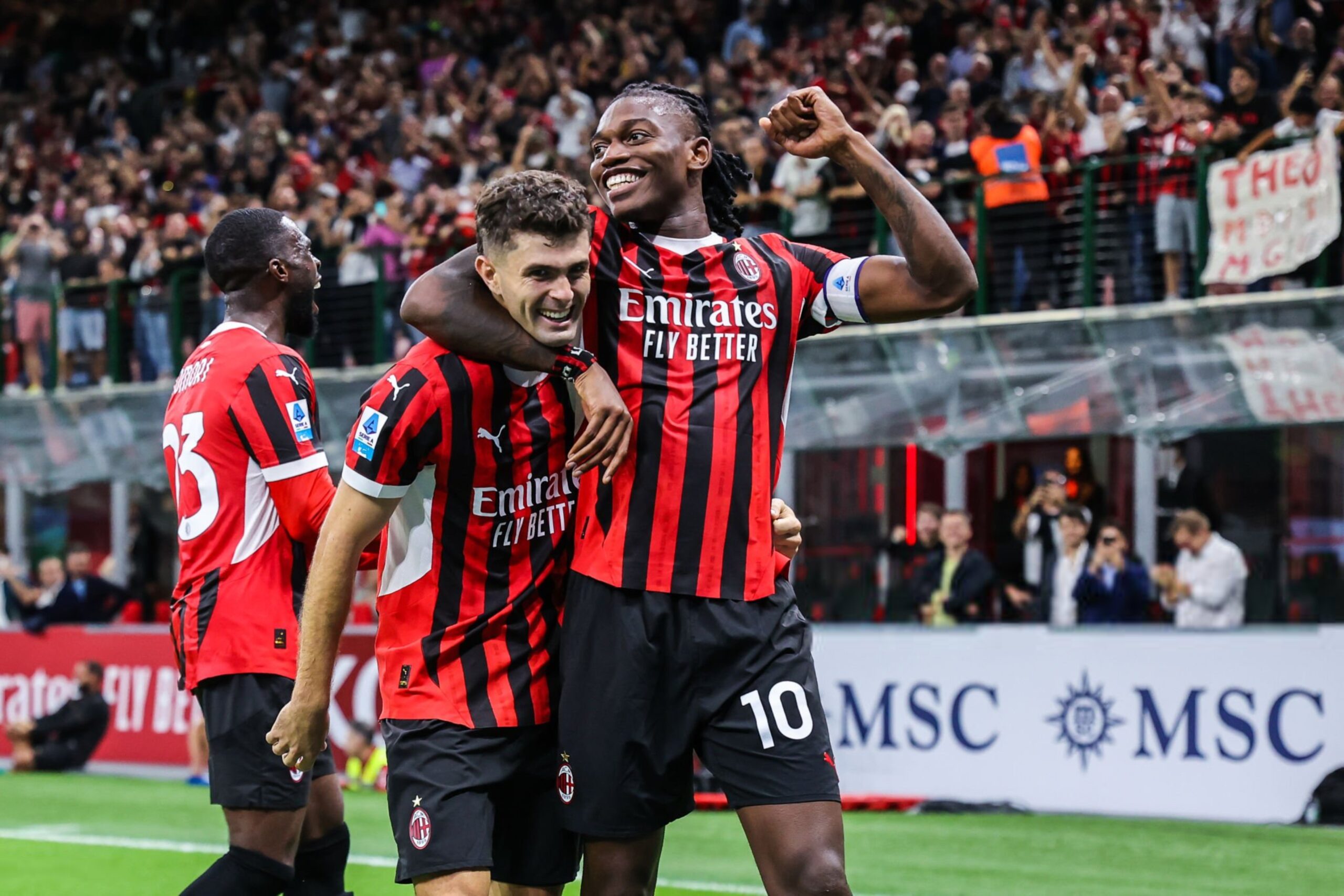 Rafael Leao Christian Pulisic AC Milan ميلان بوليسيك لياو