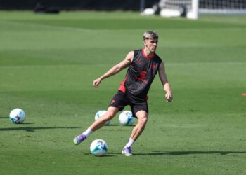 Alexis Saelemaekers AC Milan ميلان ساليماكرز