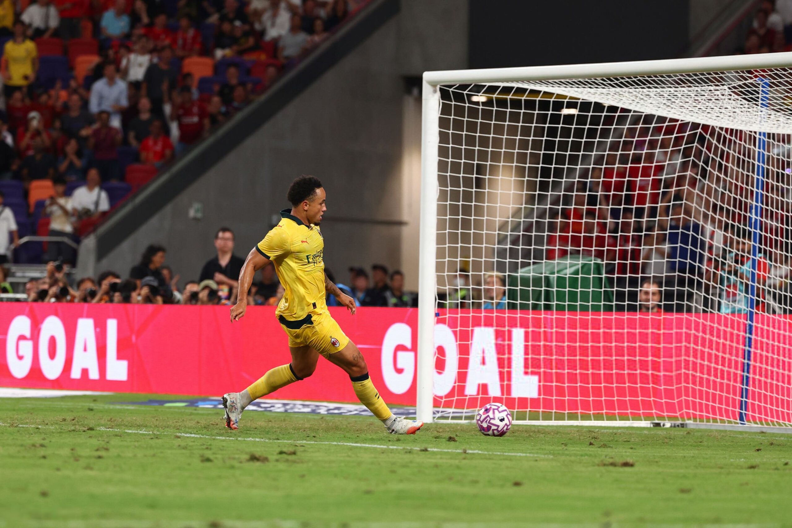 Noah Okafor AC Milan ميلان أوكافور