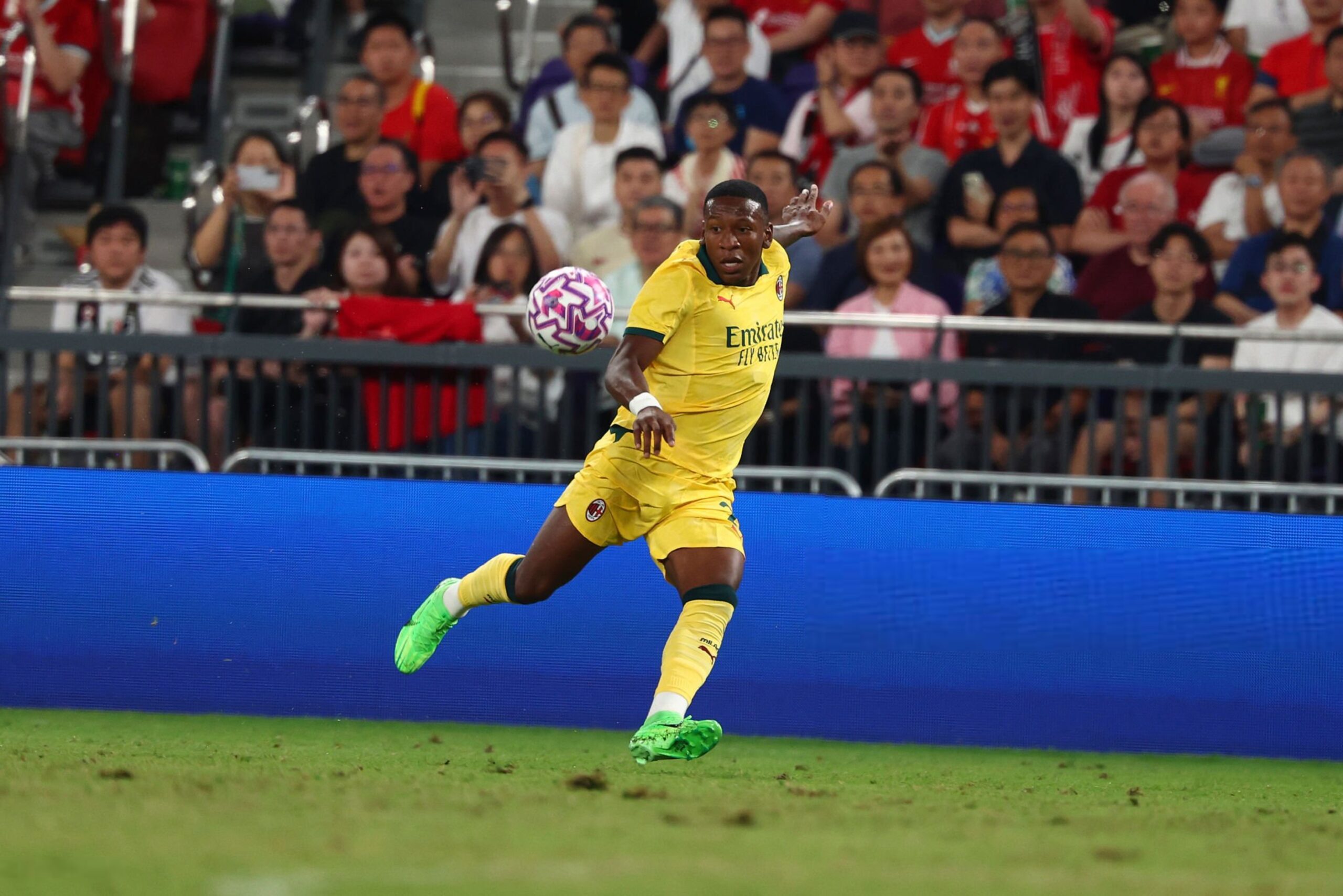 Pervis Estupinan إستوبينان ميلان AC Milan