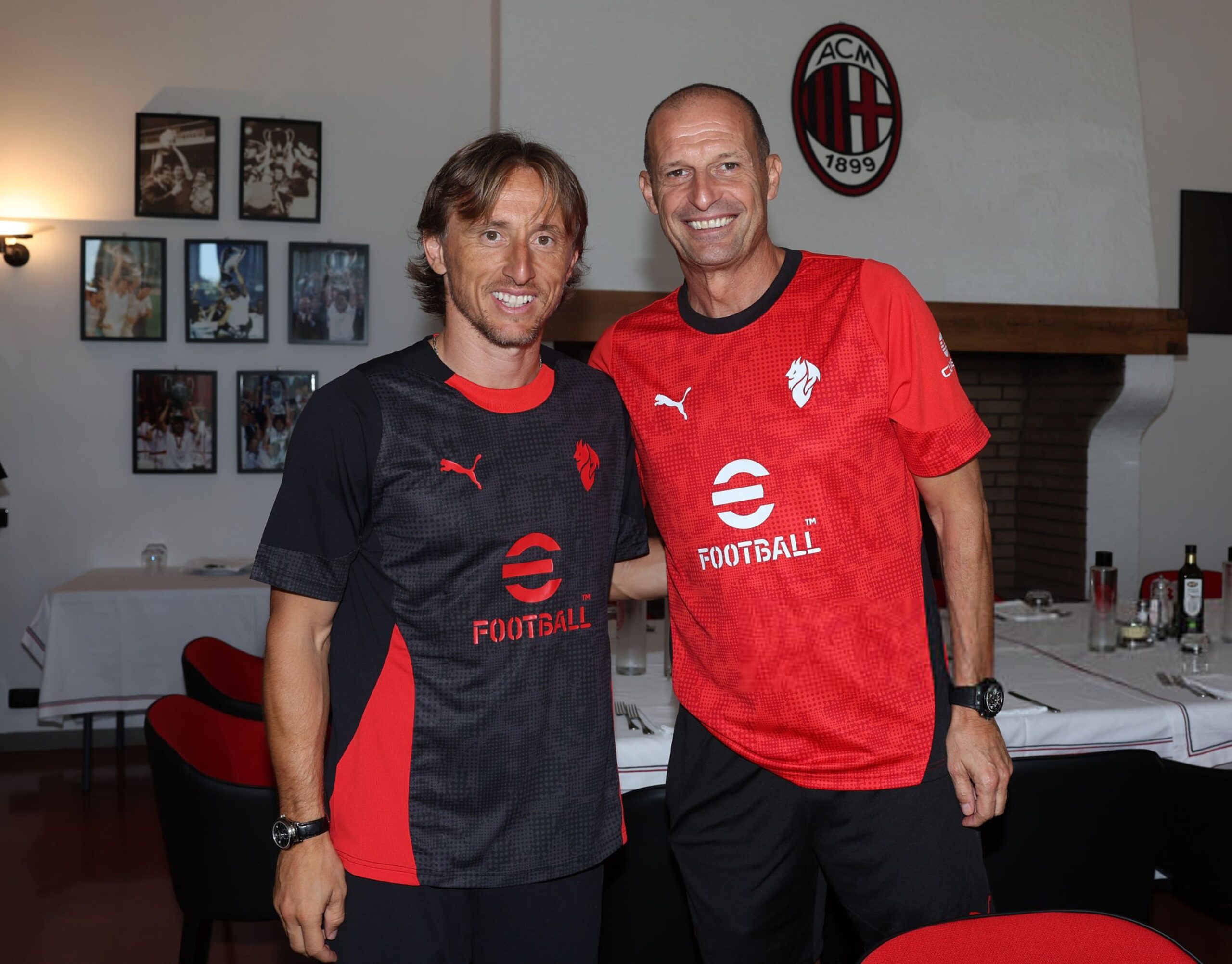 Luka Modric Massimiliano Allegri AC Milan ميلان أليغري مودريتش