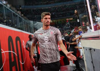 Gabbia AC Milan ميلان غابيا