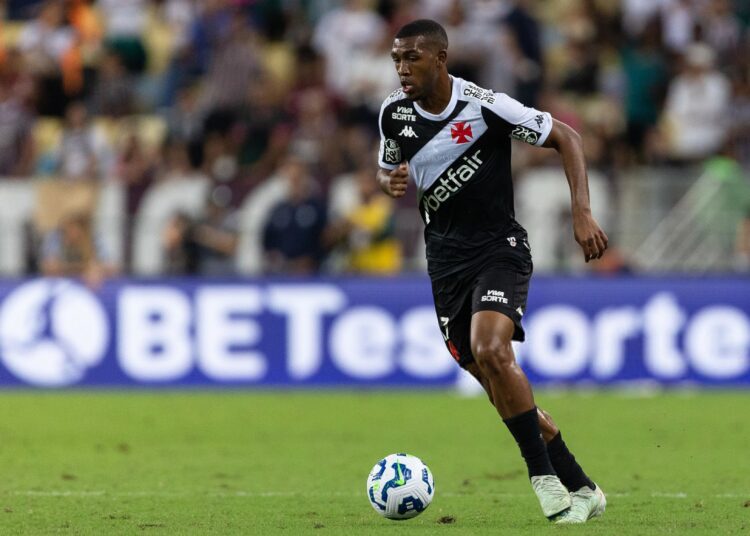 AC Milan keeping an eye on Brazilian winger Rayan