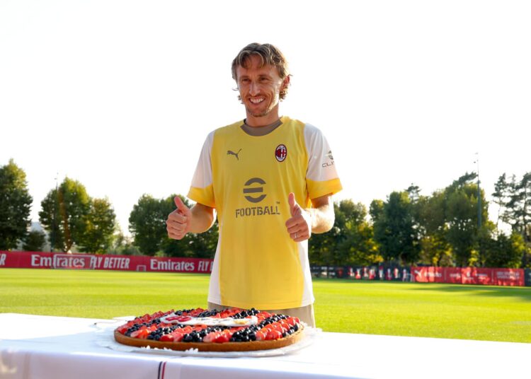 Luka Modric AC Milan ميلان مودريتش