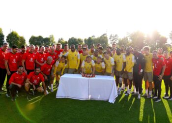 Luka Modric celebrates his birthday with the rest of the AC Milan team
