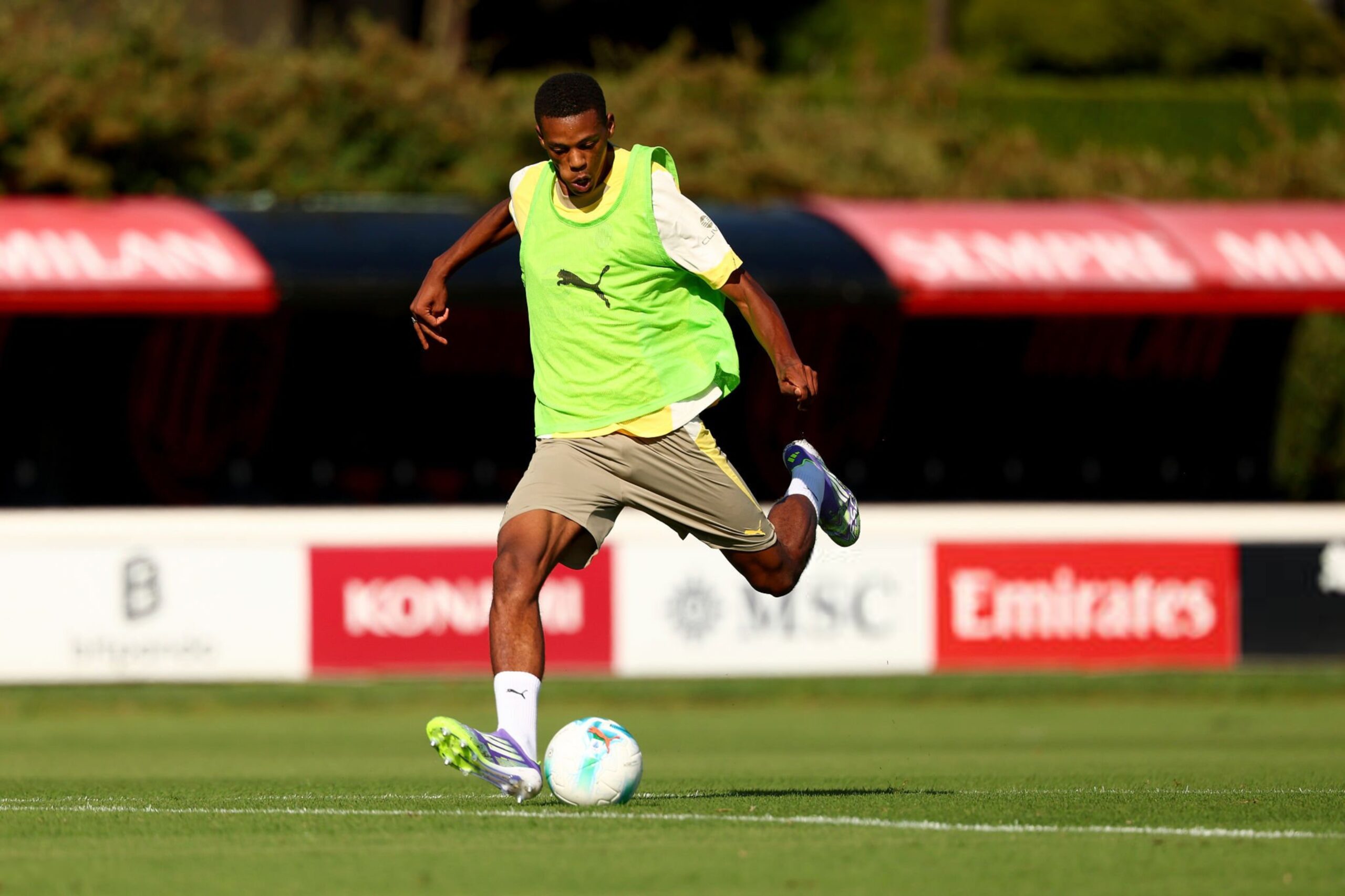 Cheveyou Balentien of AC Milan in action during an AC Milan training session at Milanello on September 10, 2025 in Cairate, Italy. (Photo by Giuseppe Cottini/AC Milan via Getty Images)