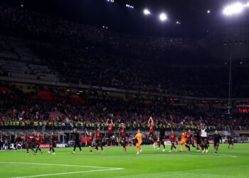 AC Milan players celebrating ميلان