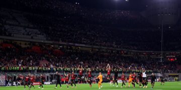 AC Milan players celebrating ميلان