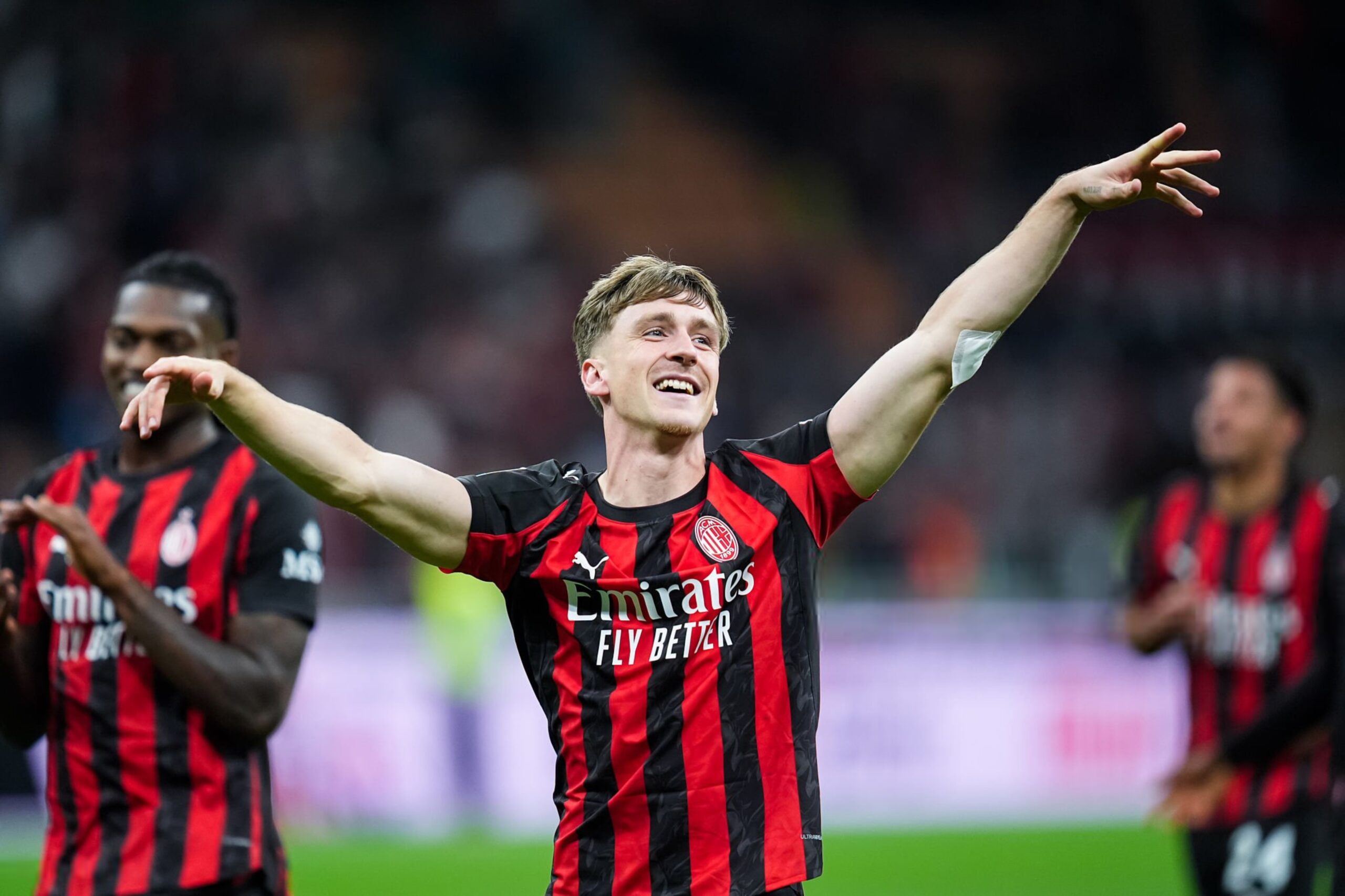 Alexis Saelemaekers AC Milan ميلان ساليماكرز