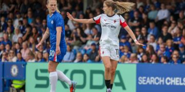 Christy Grimshaw of AC Milan Women reacts against Keira Walsh of Chelsea during the pre-season friendly match between Chelsea Women and AC Milan Women at Kingsmeadow on August 29, 2025 in Kingston upon Thames, England. (Photo by Sara Cavallini/AC Milan via Getty Images)