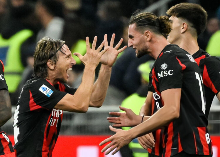 Luka Modric Adrien Rabiot AC Milan ميلان رابيو مودريتش