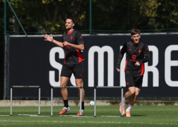 Alexis Saelemaekers and Adrien Rabiot of AC Milan ميلان رابيو ساليماكرز