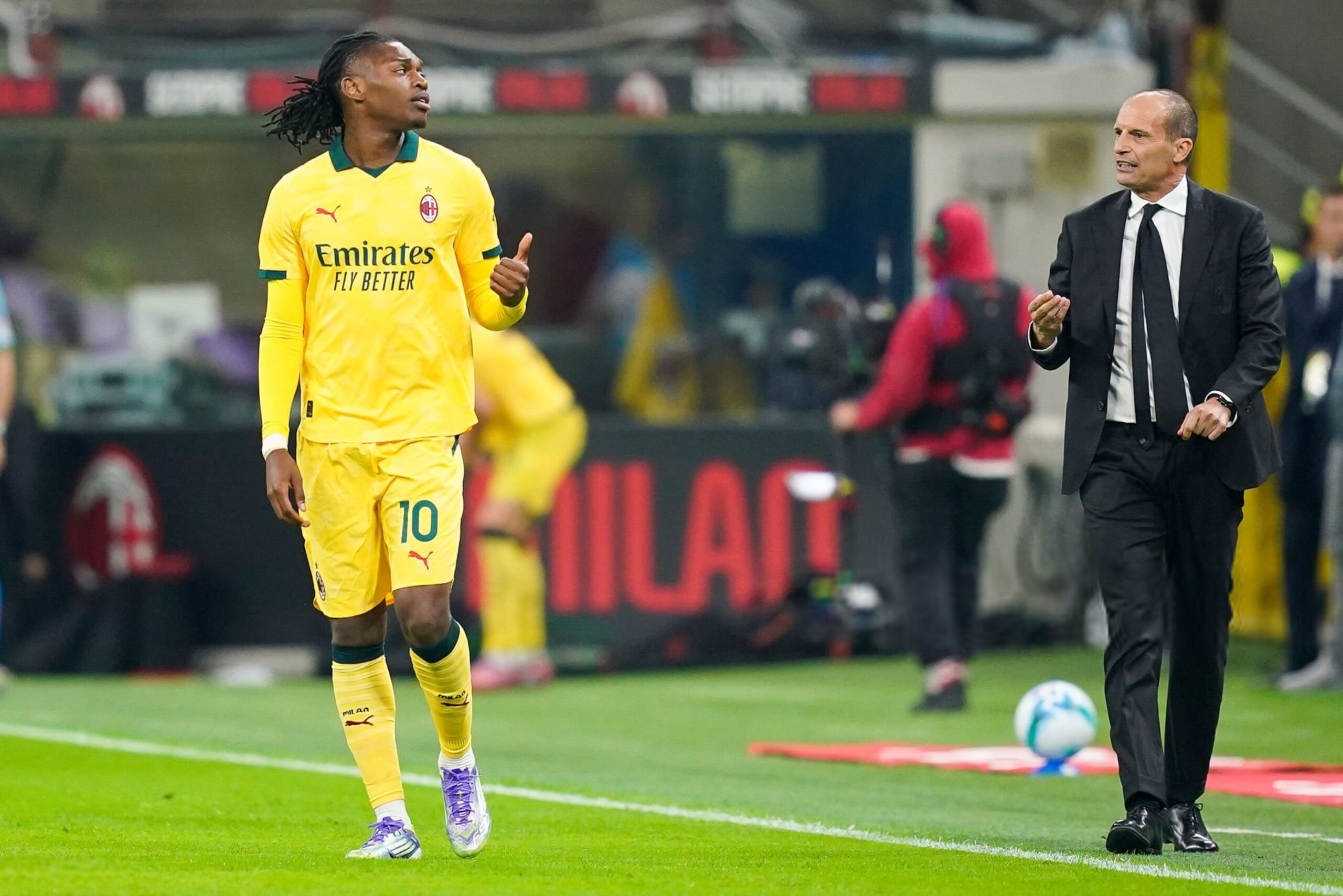 Rafael Leao Massimiliano Allegri AC Milan ميلان لياو أليغري