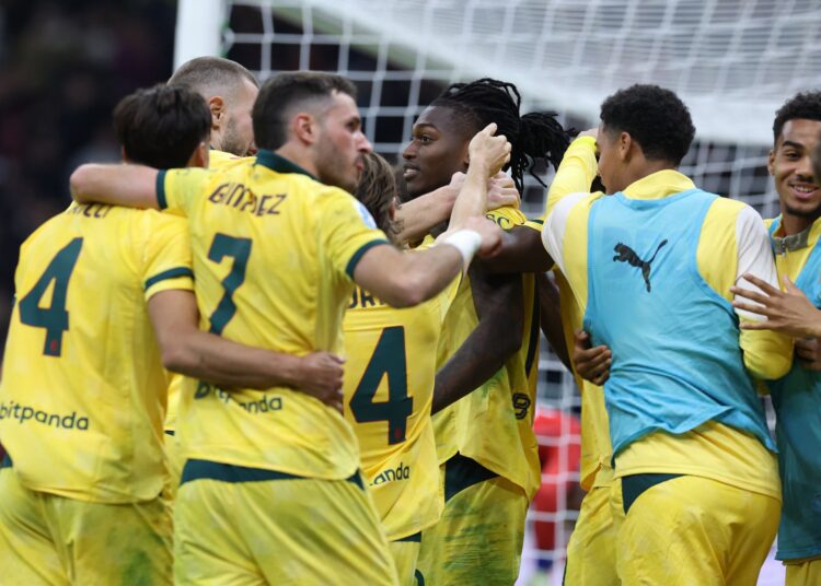 AC Milan players celebrate ميلان