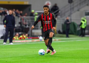 Koni De Winter AC Milan ميلان دي وينتر