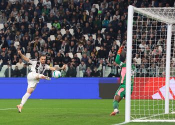 Mike Maignan AC Milan ميلان مينيوني