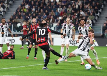 Rafael Leao of AC Milan vs Juventus ميلان لياو يوفنتوس