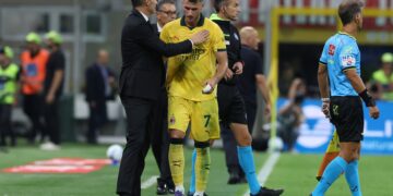 Massimiliano Allegri and Santiago Gimenez أليغري خيمينيز ميلان