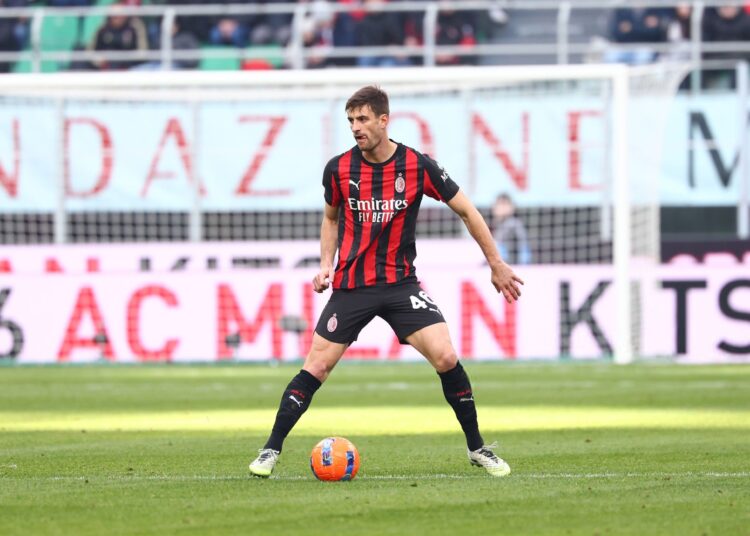 Matteo Gabbia AC Milan ميلان غابيا