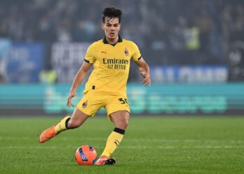 Ardon Jashari of AC Milan