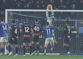 Mike Maignan AC Milan ميلان مينيون