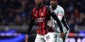 Rafael Leao Mike Maignan AC Milan ميلان لياو مينيون