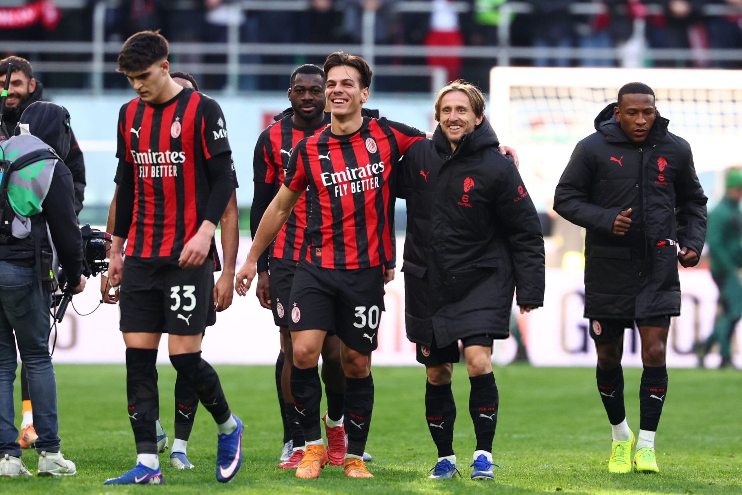 Ardon Jashari and Luka Modric of AC Milan celebrate the victory after the Serie A match between AC Milan and Hellas Verona FC at Giuseppe Meazza Stadium on December 28, 2025 in Milan, Italy. (Photo by Giuseppe Cottini/AC Milan via Getty Images)