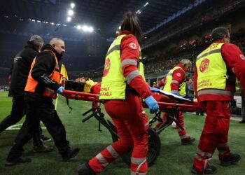 Ruben Loftus Cheek of AC Milan injured during the Serie A match between AC Milan and Parma Calcio 1913 at Giuseppe Meazza Stadium on February 22, 2026 in Milan, Italy. (Photo by Claudio Villa/AC Milan via Getty Images)